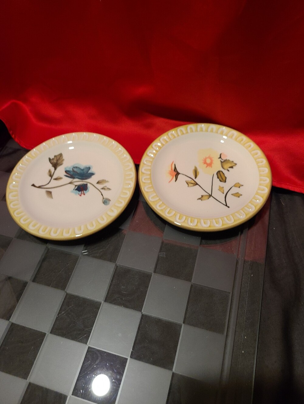 Dessert Plates (Set of 2)